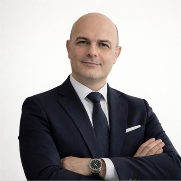 https://ltc.webtasarimbeta.com/wp-content/uploads/2026/04/LEVENT-TURER-2.jpg
